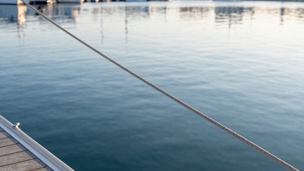 ¿Qué ángulo deben formar las amarras?